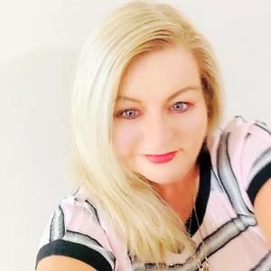 Meet your Posher, Teresa